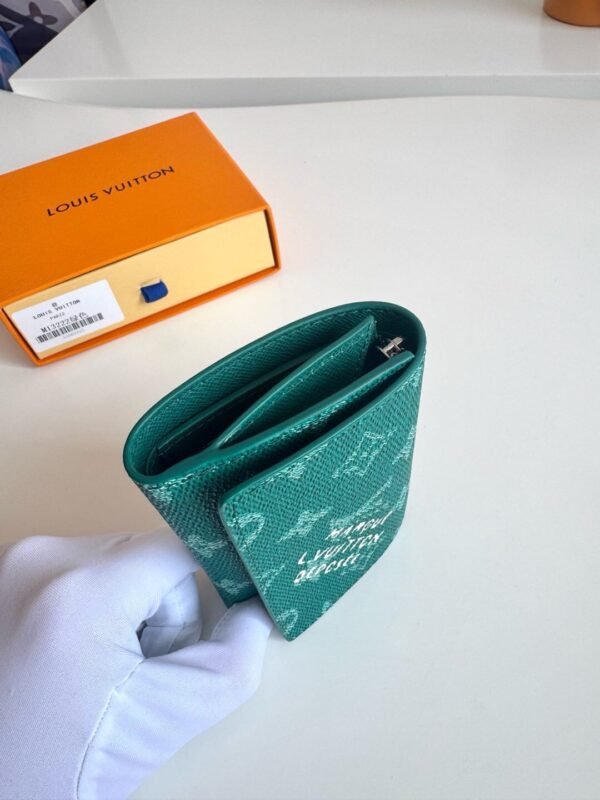 LV Men's Trifold Wallet Wallet Green M13222