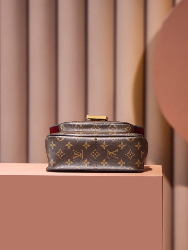 Louis Vuitton Passy M45592