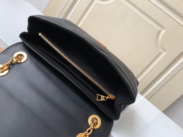 Louis Vuitton New Wave MM Chain Bag M58552