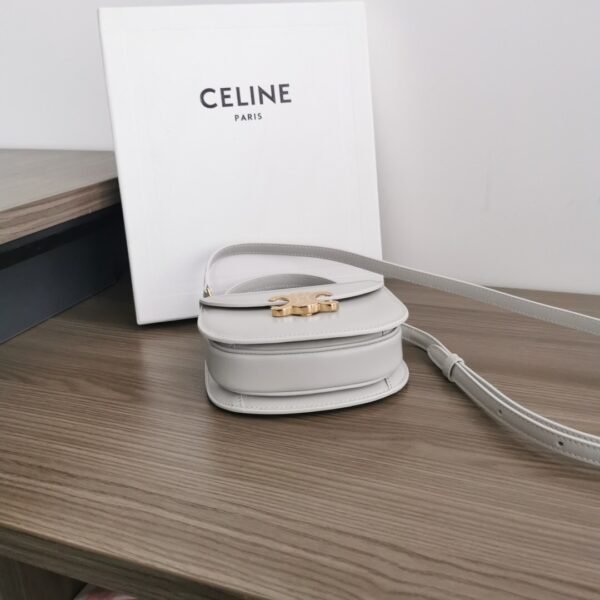 Celine MINI BESACE CLEA in PATENT CALFSKIN