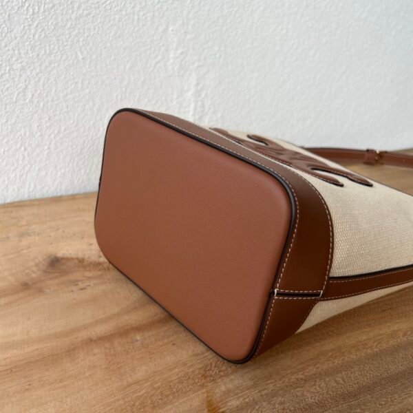 CELINE SMALL BUCKET CUIR TRIOMPHE IN Smooth Calfskin