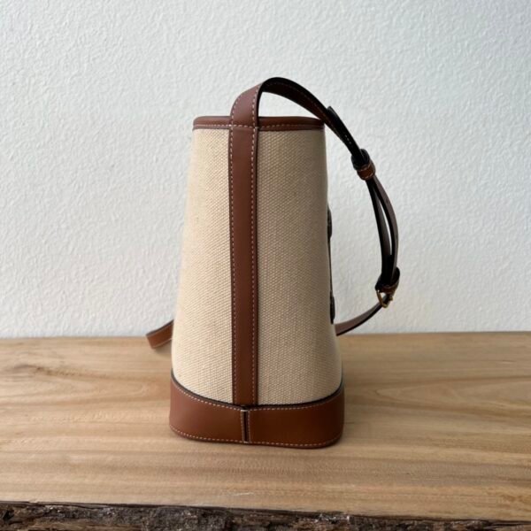 CELINE SMALL BUCKET CUIR TRIOMPHE IN Smooth Calfskin