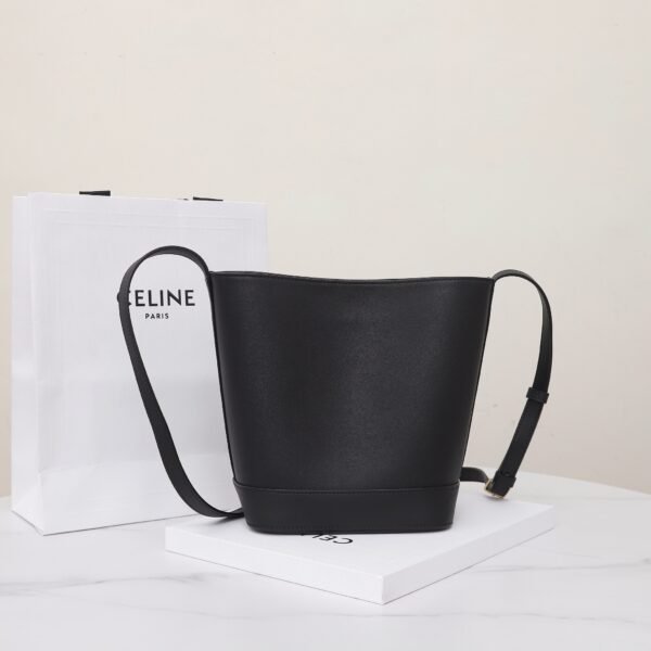 CELINE SMALL BUCKET CUIR TRIOMPHE IN Smooth Calfskin