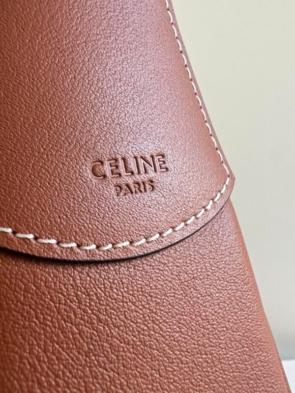 CELINE MEDIUM HELOÏSE BAG IN SUPPLE GRAINED CALFSKIN BLACK