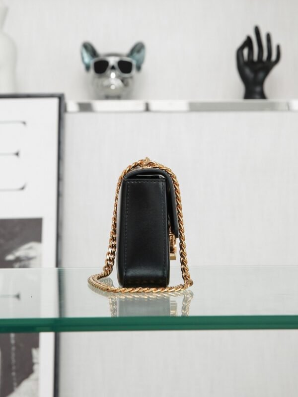 115203BF4-38NO (8) Celine CHAIN SHOULDER BAG CLAUDE IN shiny calfskin