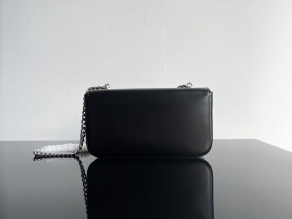 115203BF4-38SI (4) Celine CHAIN SHOULDER BAG CLAUDE IN SHINY CALFSKIN
