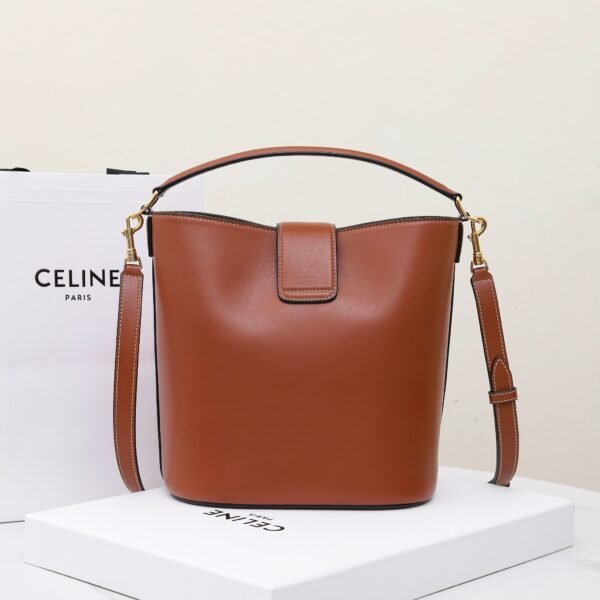 CELINE MEDIUM BUCKET LOUISE IN SMOOTH CALFSKIN