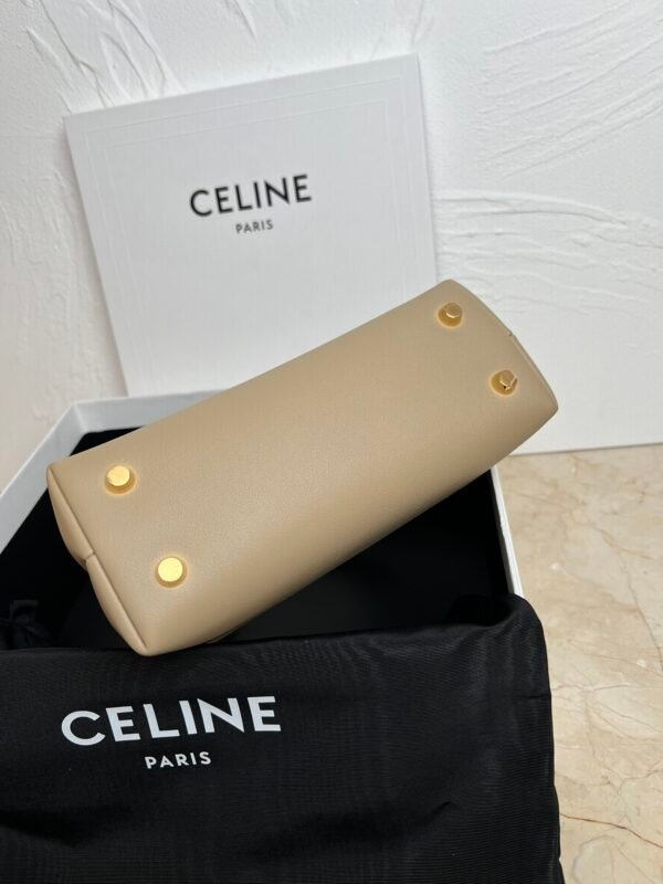 118113FXK-03CP (7) CELINE TEEN NINO BAG IN SUPPLE GRAINED CALFSKIN - Apricot color