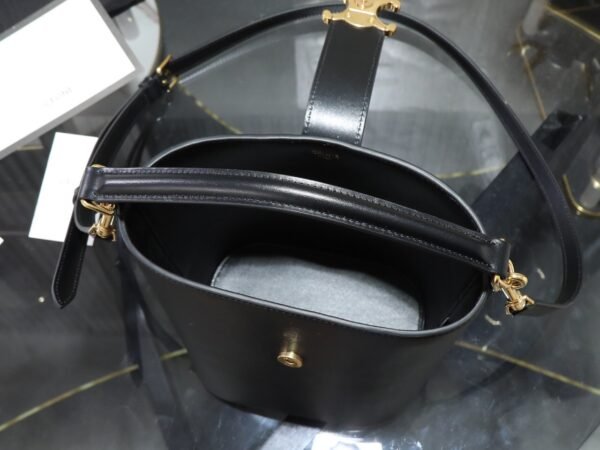 119173FX9-38NO (2) CELINE SMALL BUCKET LOUISE IN SMOOTH CALFSKIN