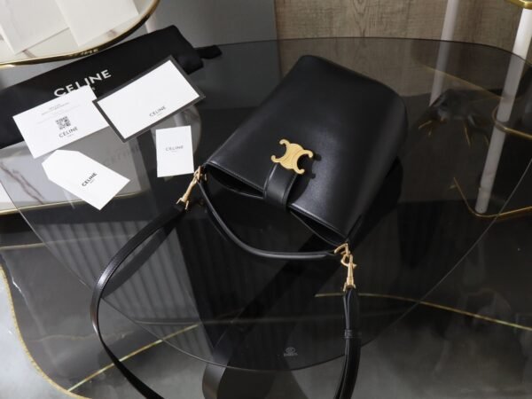 119173FX9-38NO (6) CELINE SMALL BUCKET LOUISE IN SMOOTH CALFSKIN