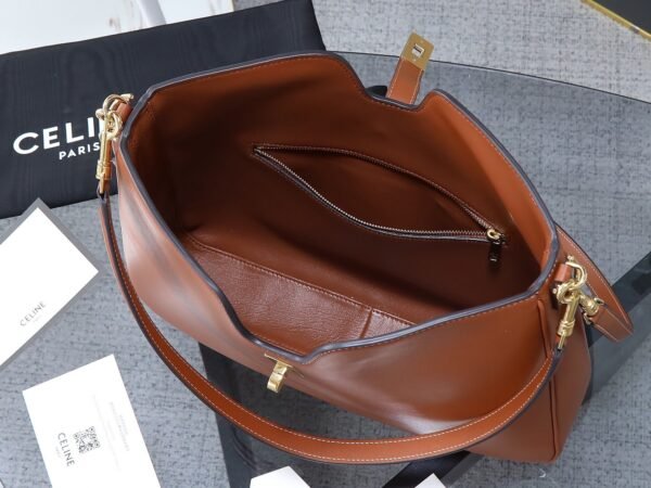 Celine MEDIUM CAMILLE 16 SOFT BAG IN SMOOTH CALFSKIN