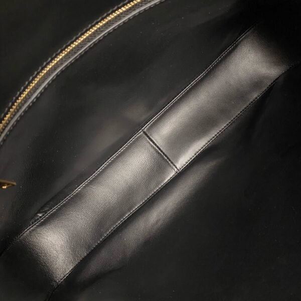 119563FX9-38NO (1) Celine MEDIUM CAMILLE 16 SOFT BAG IN SMOOTH CALFSKIN