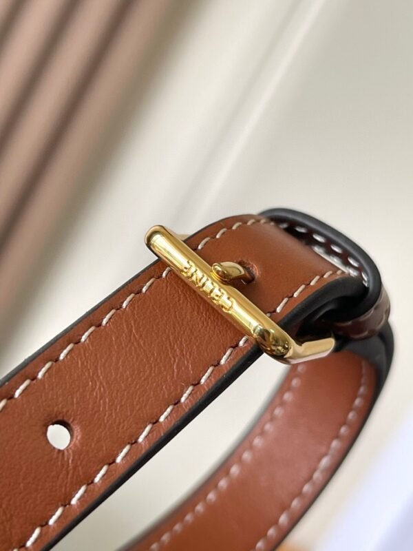 119742GNS-02NT (6) CELINE SMALL LOUISE BUCKET IN RAFFIA AND CALFSKIN