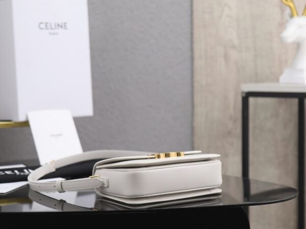 CELINE TEEN TRIOMPHE BAG IN SHINY CALFSKIN WHITE