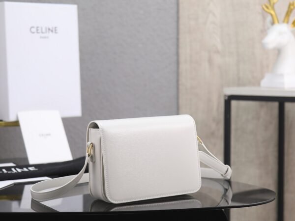 CELINE TEEN TRIOMPHE BAG IN SHINY CALFSKIN WHITE