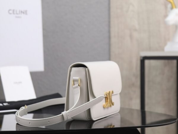 CELINE TEEN TRIOMPHE BAG IN SHINY CALFSKIN WHITE