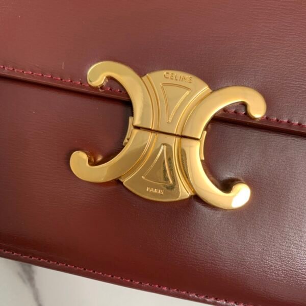 188423BF4-28LB (7) Celine TEEN TRIOMPHE BAG IN shiny calfskin