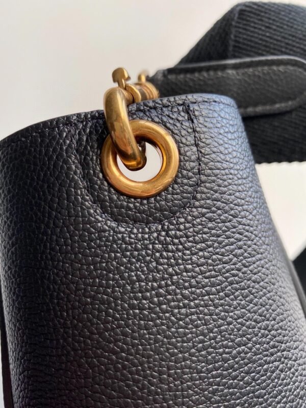 189303AH4-38NO (1) Celine Sangle Small Bucket bag in soft grained calfskin