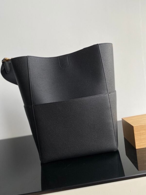 189593AH4-38NO (8) Celine Soft Grained Calfskin Sangle Bucket Bag