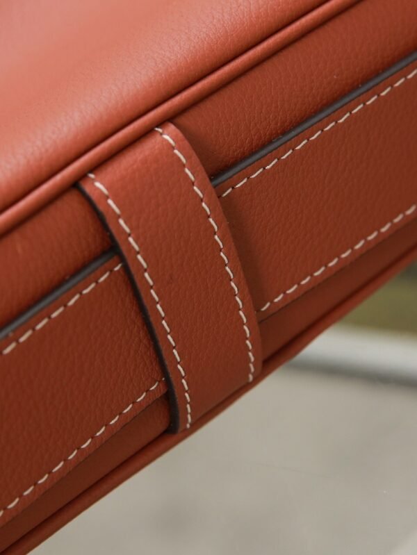 CELINE MEDIUM ROMY IN SUPPLE GRAINED CALFSKIN