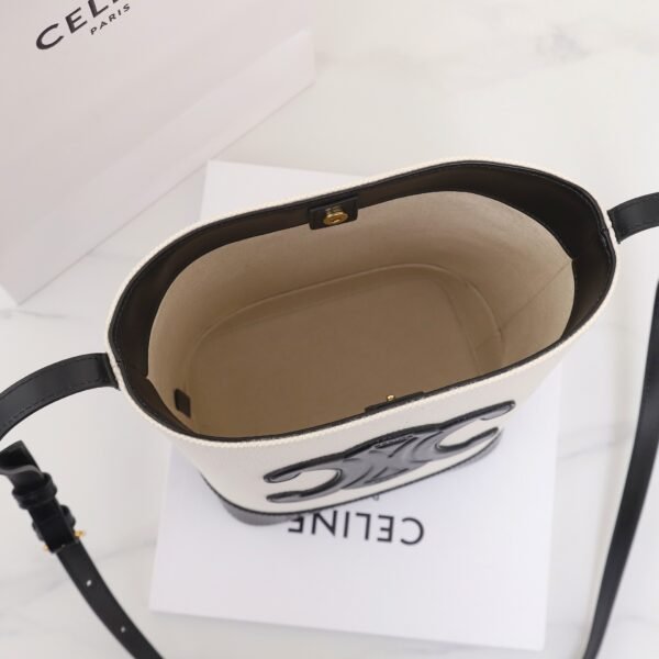 CELINE SMALL BUCKET CUIR TRIOMPHE IN Smooth Calfskin