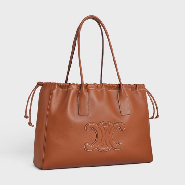 CELINE CABAS TRIOMPHE DRAWSTRIP BAG IN SMOOTH CALF LEATHER