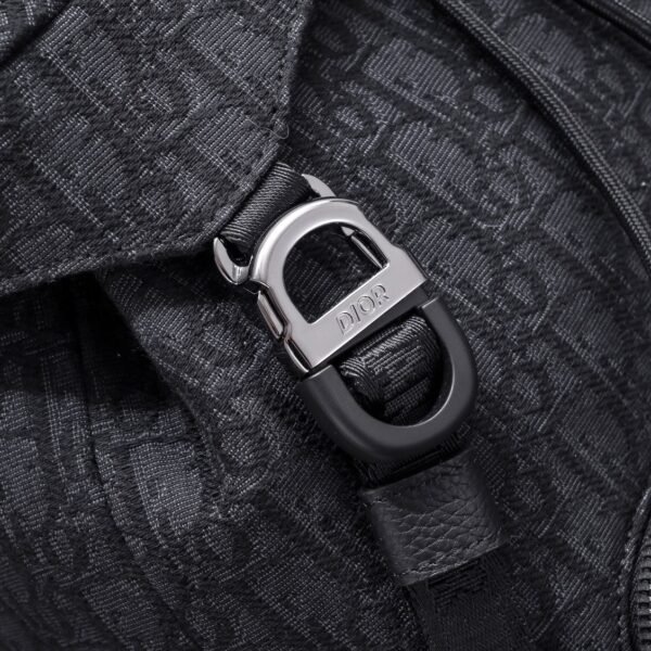 Dior 8 Backpack with Flap Black Dior Oblique Jacquard