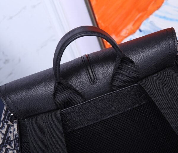 Dior Unisex CD Motion Backpack Beige Black Dior Oblique Jacquard Grained Calfskin