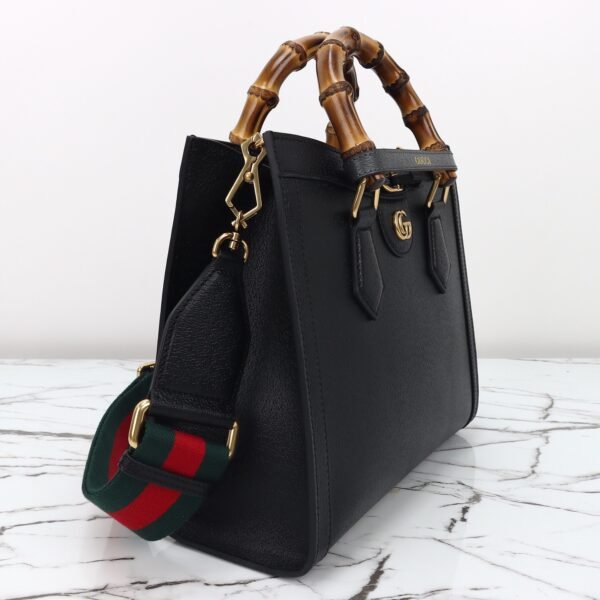 GUCCI DIANA series medium bamboo tote bag