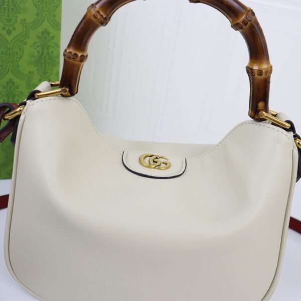 GUCCI DIANA series small shoulder bag