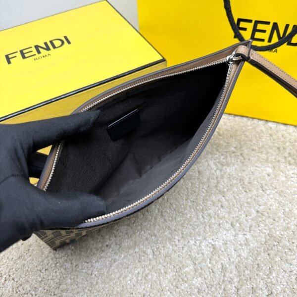 FF Jacquard Flat Pouch Medium