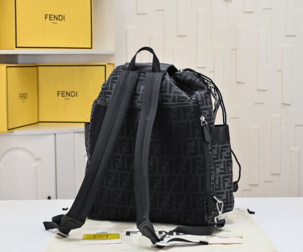 Fendi Strike Large