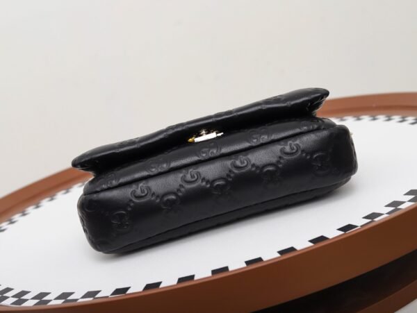 806017 AAD5U 1000 (8) GG MILANO small top handle bag