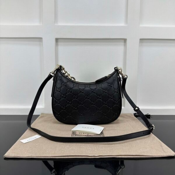 815409 AAEEM 1000 (8) GG EMBLEM medium shoulder bag