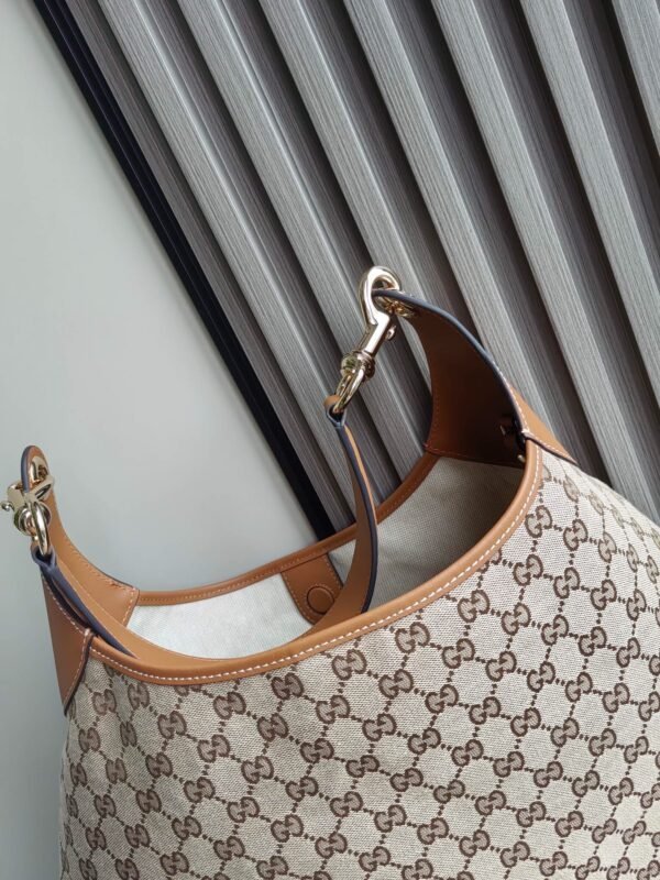 GUCCI BODY double lock oversized shoulder bag