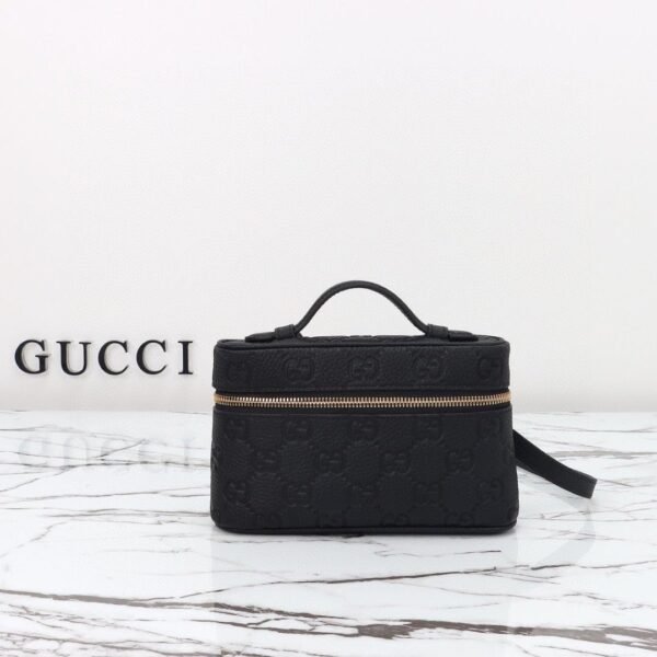 GG EMBLEM SMALL BAG