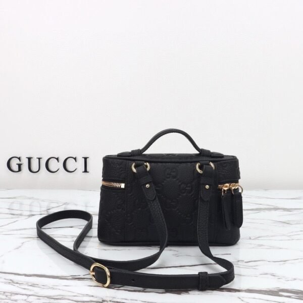 GG EMBLEM SMALL BAG