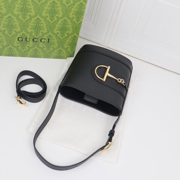 833665 AAEC2 1000 (2) GUCCI 73 series small bucket bag