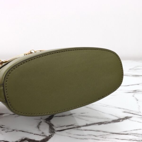 GUCCI 73 series small bucket bag