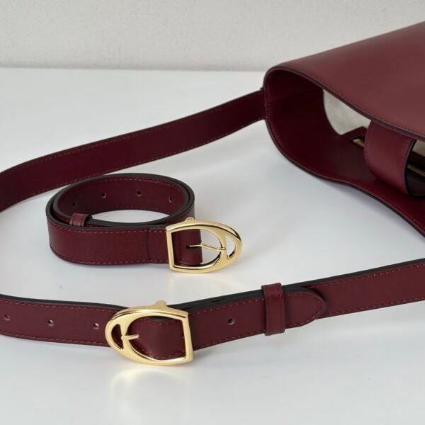 GUCCI 73 series small bucket bag