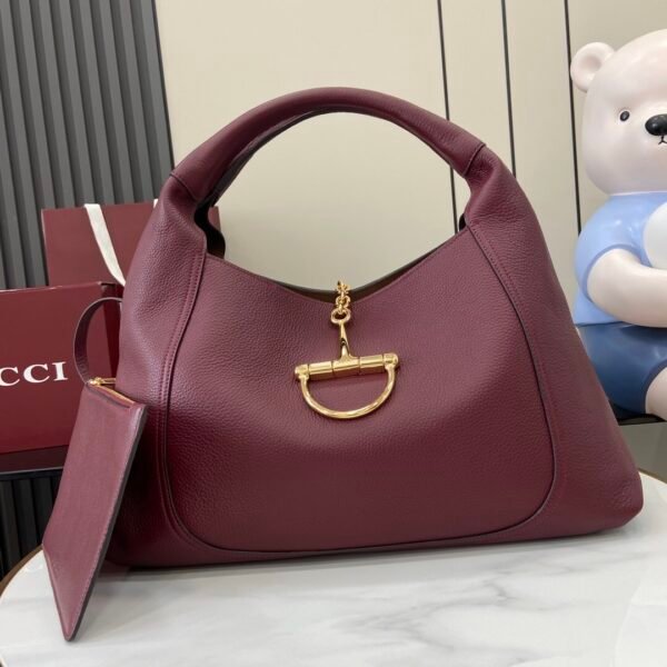 837466 AAEAO 6207 (7) GUCCI SOFTBIT XL SHOULDER BAG