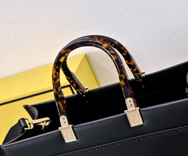 Fendi Sunshine Medium