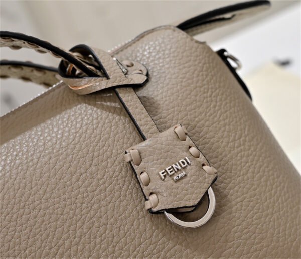 By The Way Selleria Medium