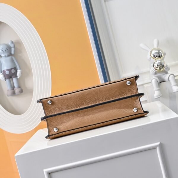 Peekaboo ISeeU Small