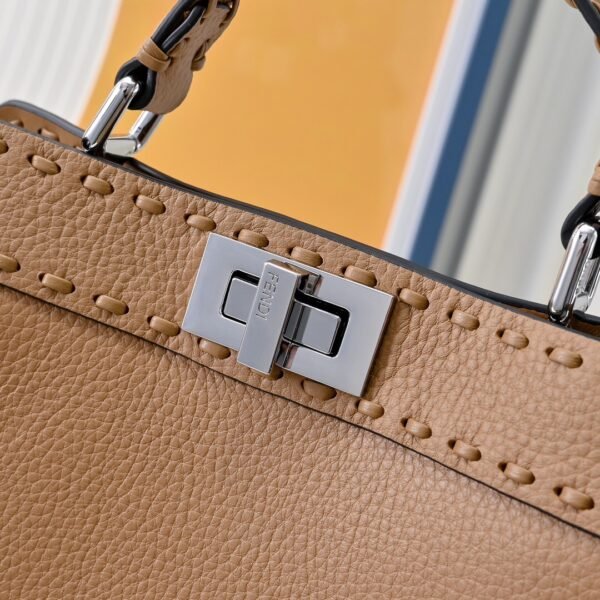 Peekaboo ISeeU Small