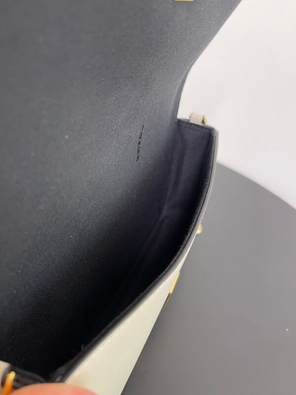 Fendigraphy Wallet On Chain