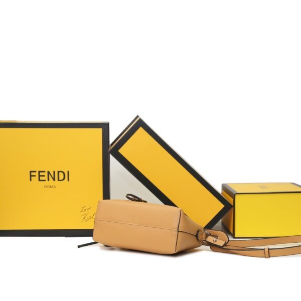 By The Way Selleria Mini