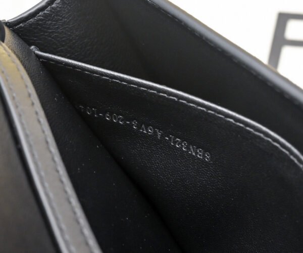 Wallet On Chain Baguette