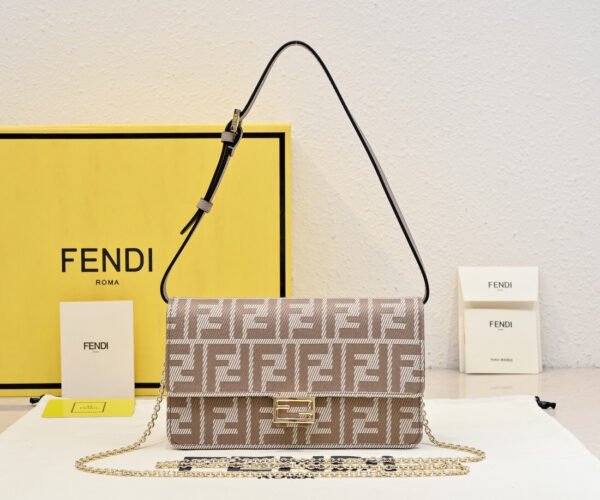 Wallet On Chain Baguette