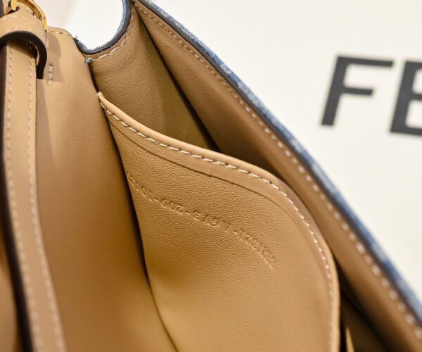 Wallet On Chain Baguette